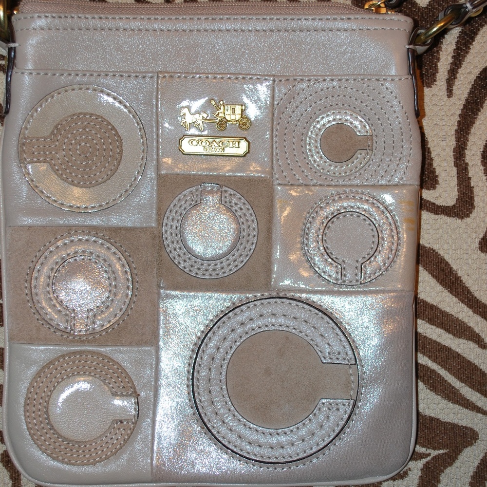 EUC Coach small crossbody purse.
